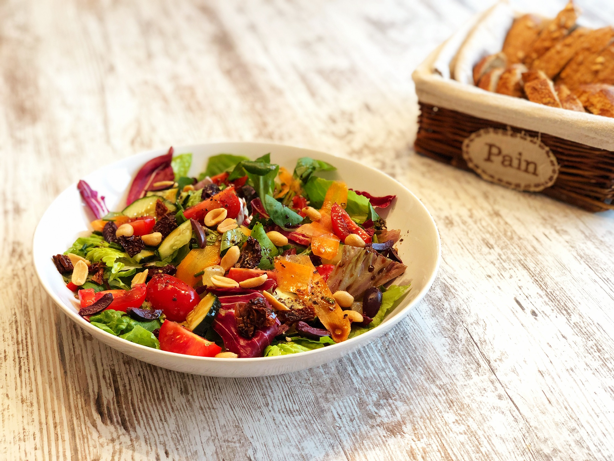 Mediterraner Salat — Back To Real Lifestyle